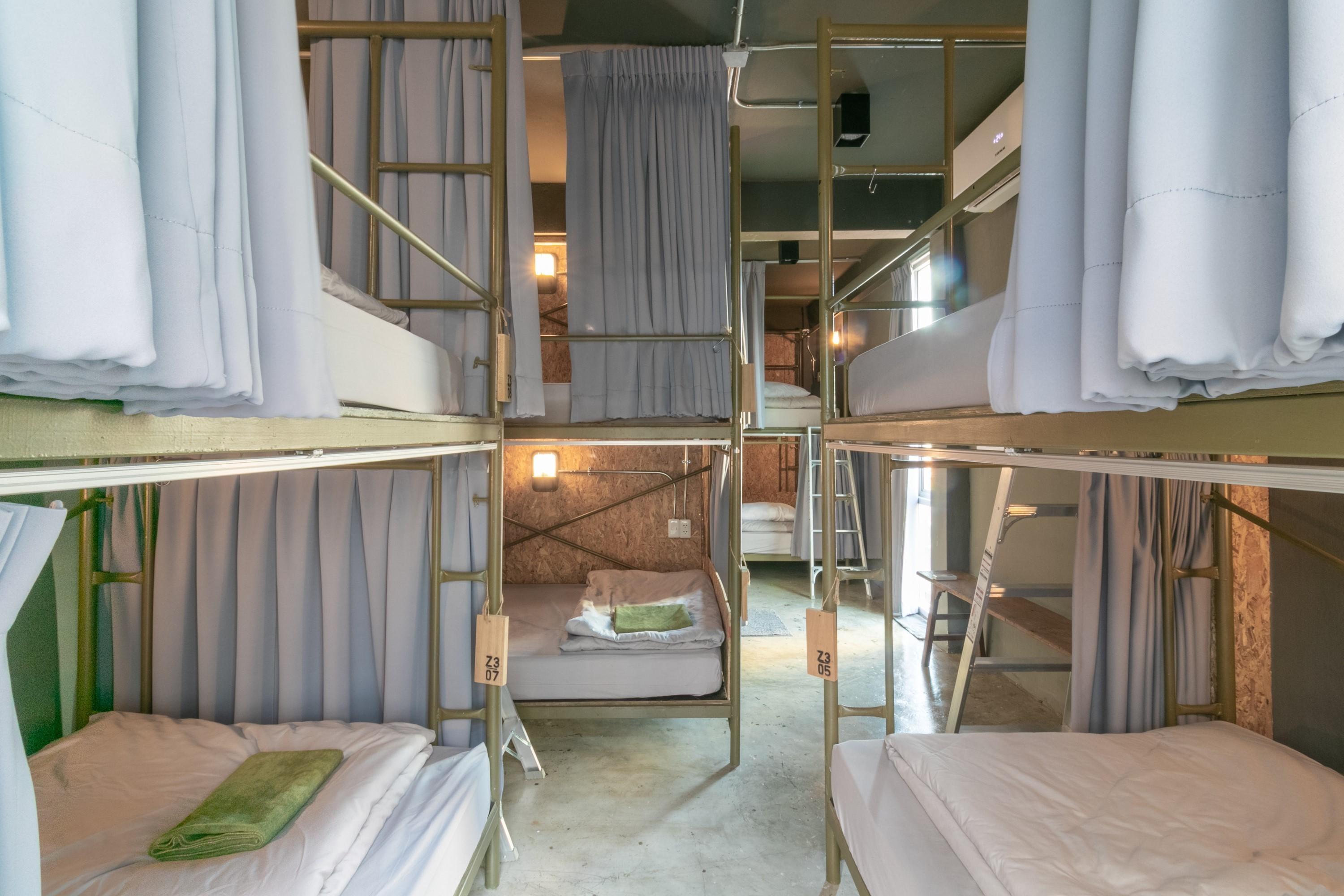 Auberge de jeunesse Zhelter'Bkk à Bangkok Extérieur photo